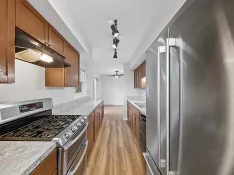 228 Dakota Court Bolingbrook IL 60440