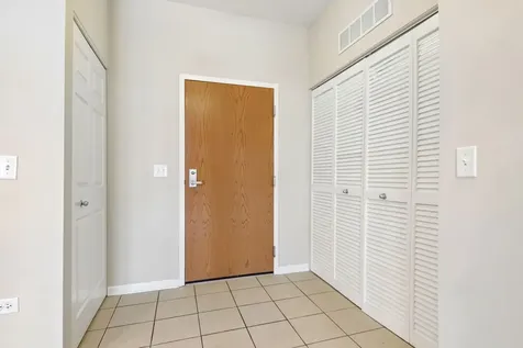 106 South Ridgeland Avenue Oak Park IL 60302