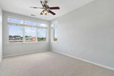 106 South Ridgeland Avenue Oak Park IL 60302