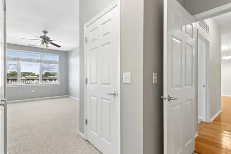 106 South Ridgeland Avenue Oak Park IL 60302