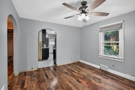 122 Garver Avenue Rockford IL 61102