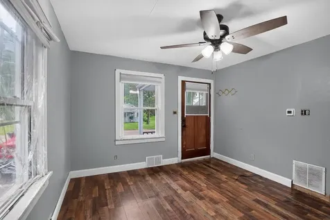 122 Garver Avenue Rockford IL 61102