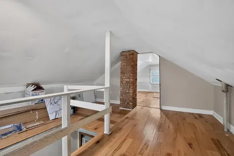 122 Garver Avenue Rockford IL 61102
