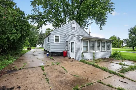 122 Garver Avenue Rockford IL 61102