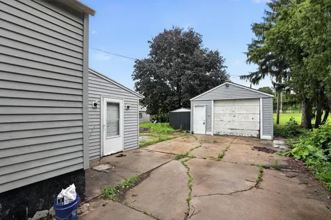 122 Garver Avenue Rockford IL 61102