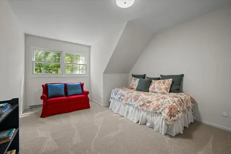 14 Bristol Court Lincolnshire IL 60069