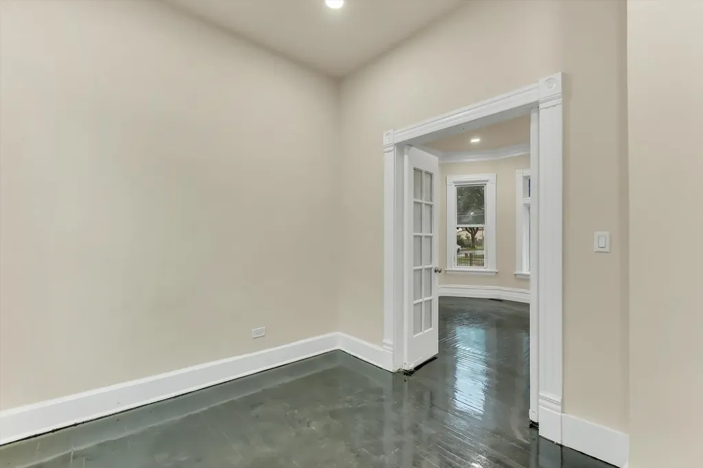 8852 South Wallace Street Chicago IL 60620