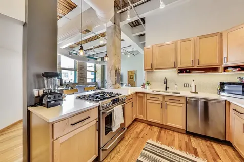 312 North May Street Chicago IL 60607