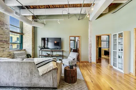 312 North May Street Chicago IL 60607