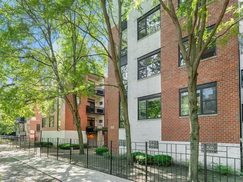 2307 West Wolfram Street Chicago IL 60618