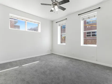 2307 West Wolfram Street Chicago IL 60618