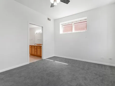 2307 West Wolfram Street Chicago IL 60618