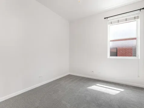 2307 West Wolfram Street Chicago IL 60618