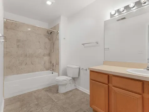 2307 West Wolfram Street Chicago IL 60618