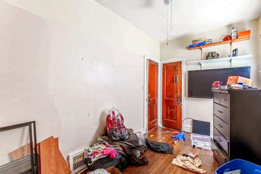 7149 South Wood Street Chicago IL 60636