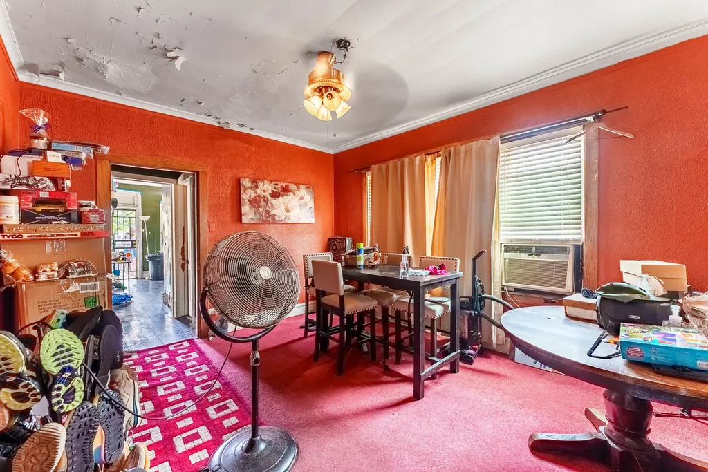 7149 South Wood Street Chicago IL 60636