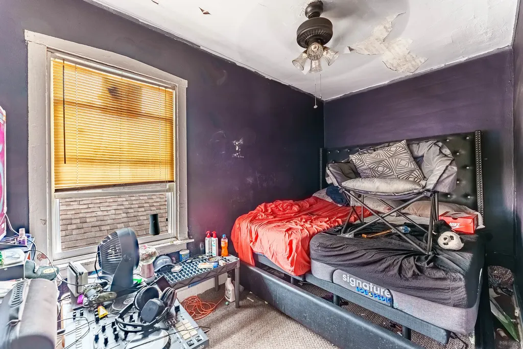 7149 South Wood Street Chicago IL 60636