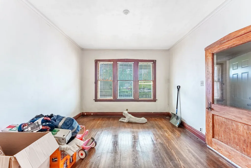 7149 South Wood Street Chicago IL 60636