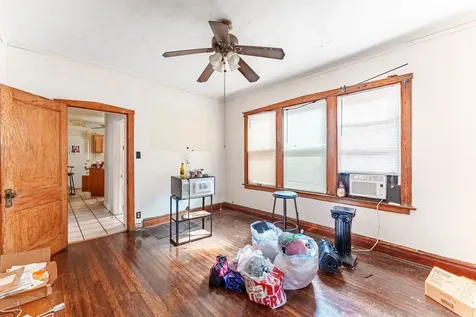 7149 South Wood Street Chicago IL 60636