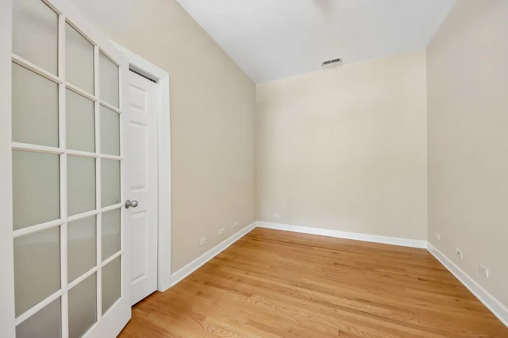6425 West Touhy Avenue Chicago IL 60646