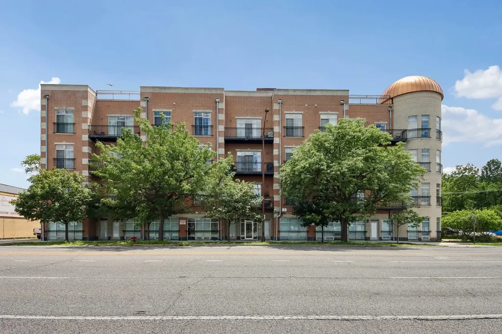 6425 West Touhy Avenue Chicago IL 60646