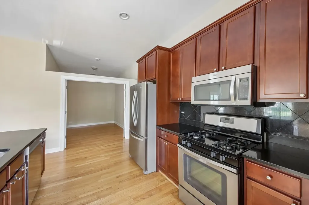 6425 West Touhy Avenue Chicago IL 60646