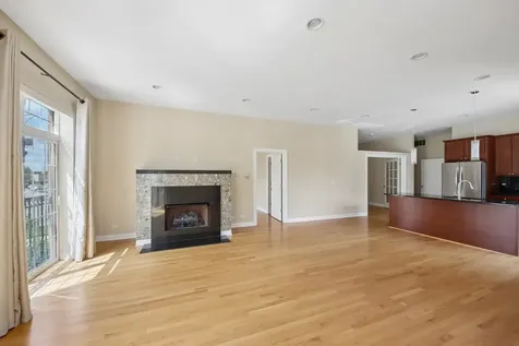 6425 West Touhy Avenue Chicago IL 60646