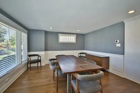 5841 South Newcastle Avenue Chicago IL 60638