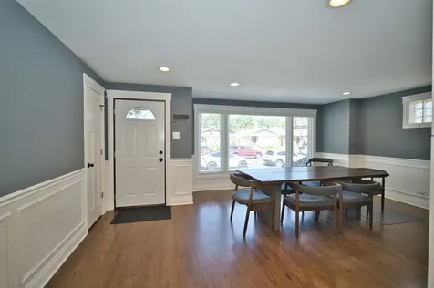 5841 South Newcastle Avenue Chicago IL 60638
