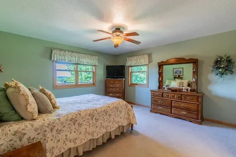 24911 1150 North Avenue Princeton IL 61356