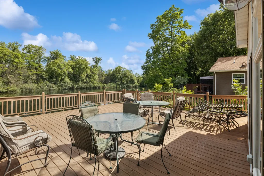 53 Largemouth Lane Wilmington IL 60481