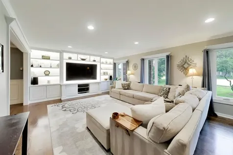 2605 Arlingdale Drive Palatine IL 60067