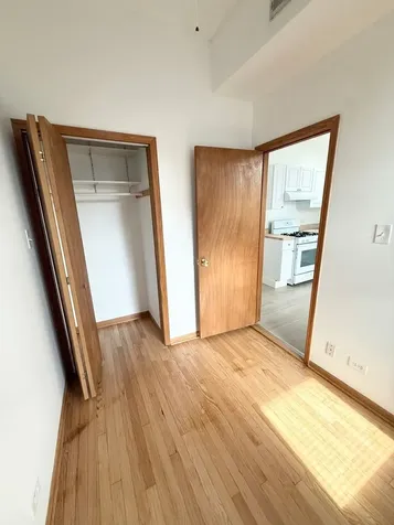 921 South Bishop Street Chicago IL 60607