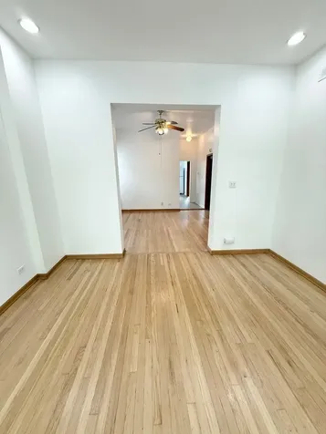 921 South Bishop Street Chicago IL 60607