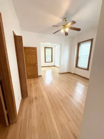 921 South Bishop Street Chicago IL 60607