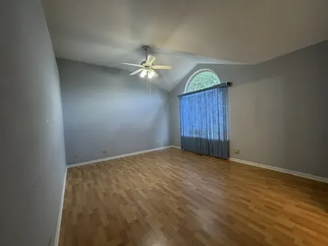 42 W Tall Grass Court Round Lake Beach IL 60073