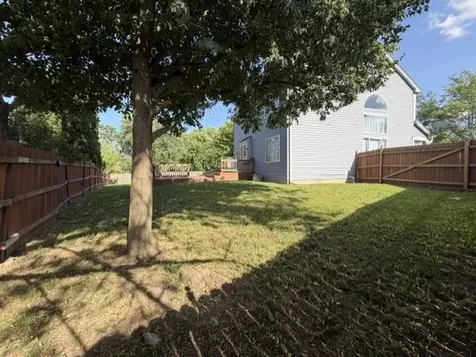42 W Tall Grass Court Round Lake Beach IL 60073
