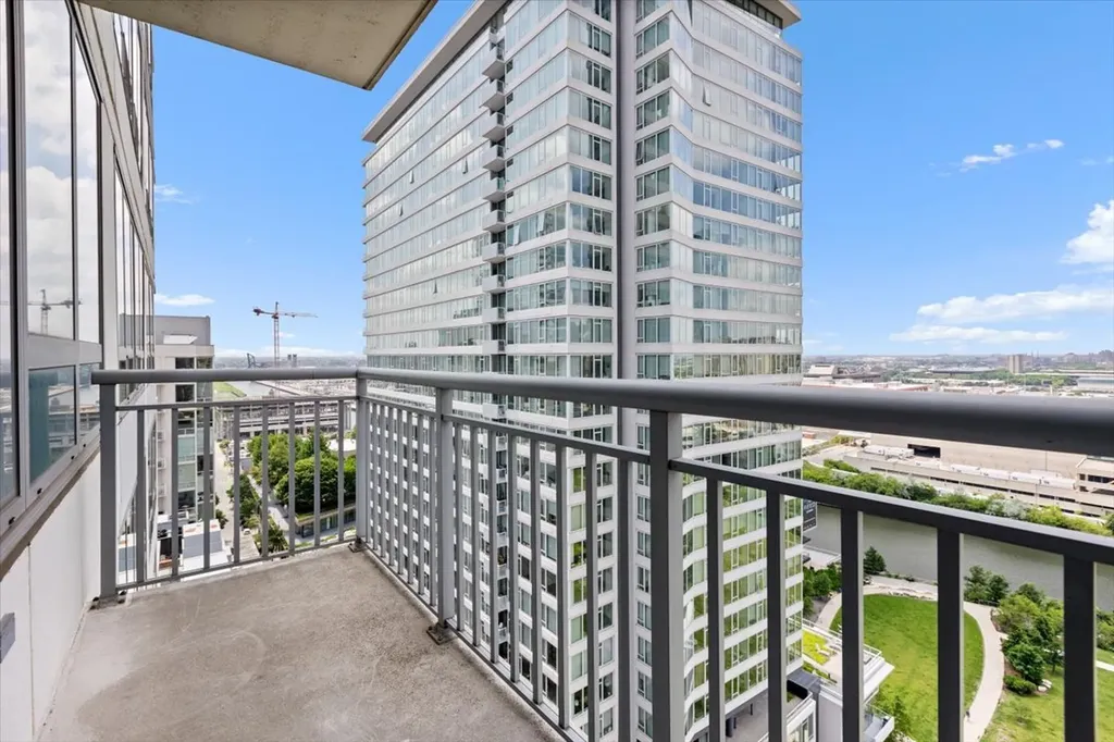 701 South Wells Street Chicago IL 60607