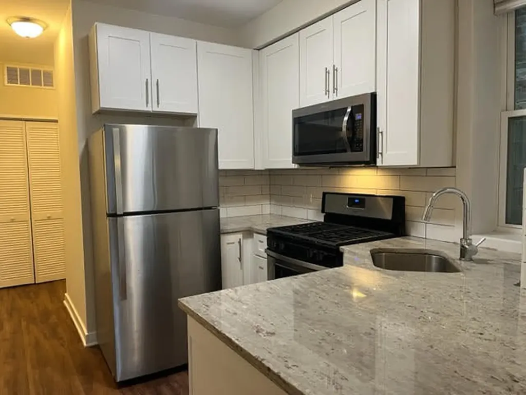 2127 North Winchester Avenue Chicago IL 60614
