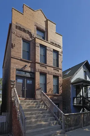 2127 North Winchester Avenue Chicago IL 60614