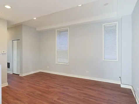 2127 North Winchester Avenue Chicago IL 60614