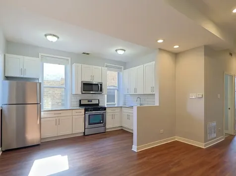 2127 North Winchester Avenue Chicago IL 60614