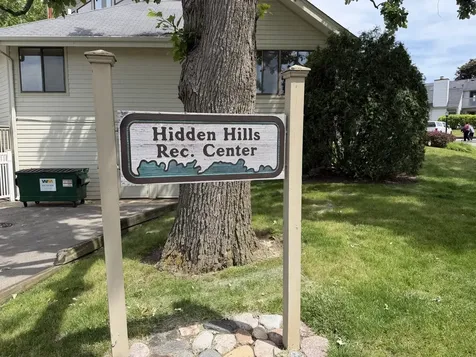 661 Mitchell Court Gurnee IL 60031
