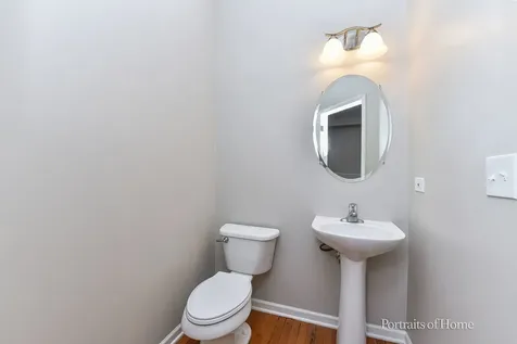 8426 Dawn Lane Darien IL 60561