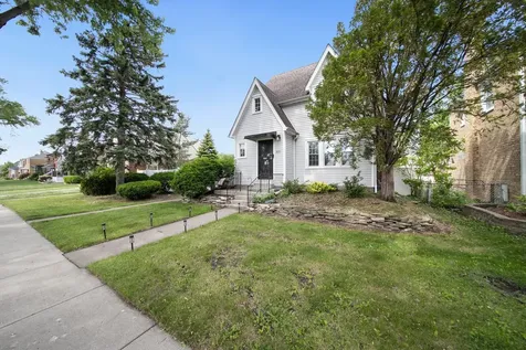 2632 Maple Street Franklin Park IL 60131