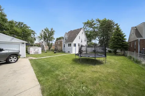 2632 Maple Street Franklin Park IL 60131
