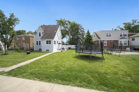 2632 Maple Street Franklin Park IL 60131