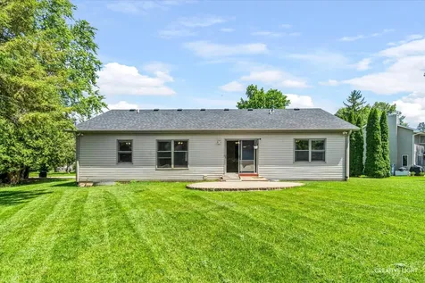 435 North Hickory Street Waterman IL 60556
