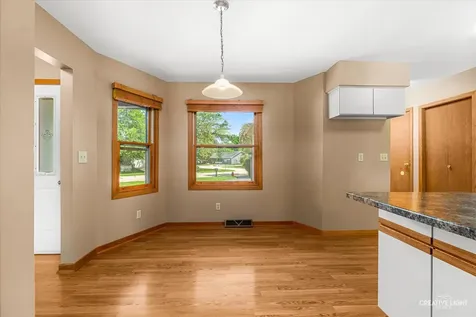 435 North Hickory Street Waterman IL 60556