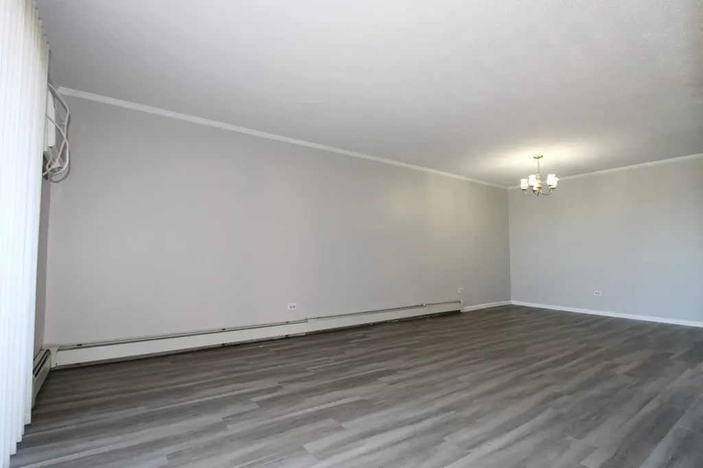 297 Gregory Street Aurora IL 60504